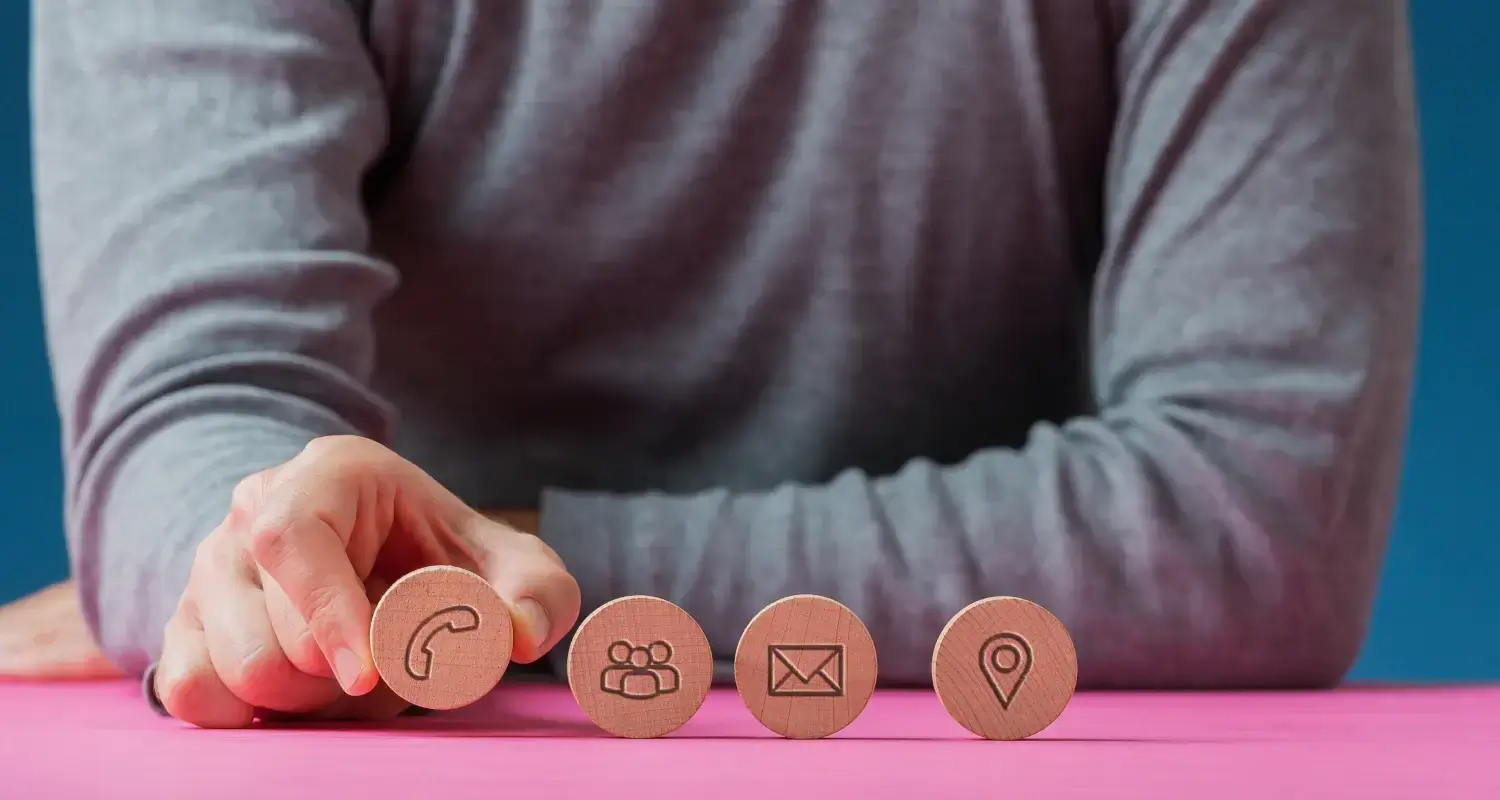 man-placing-four-wooden-cut-circles-with-contact-a-2021-08-30-00-59-20-utc